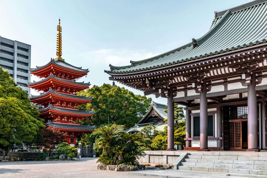 top 10 things to know when moving to japan